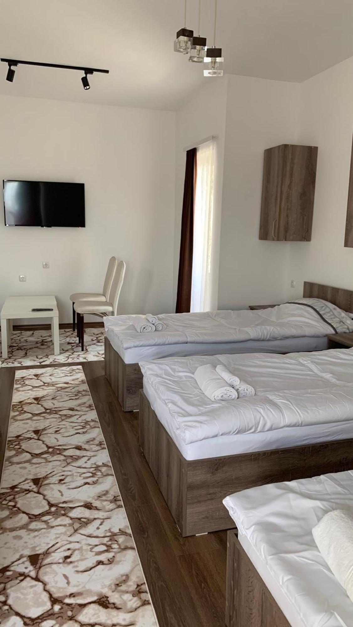 Hotel Focus Prilep Exteriör bild