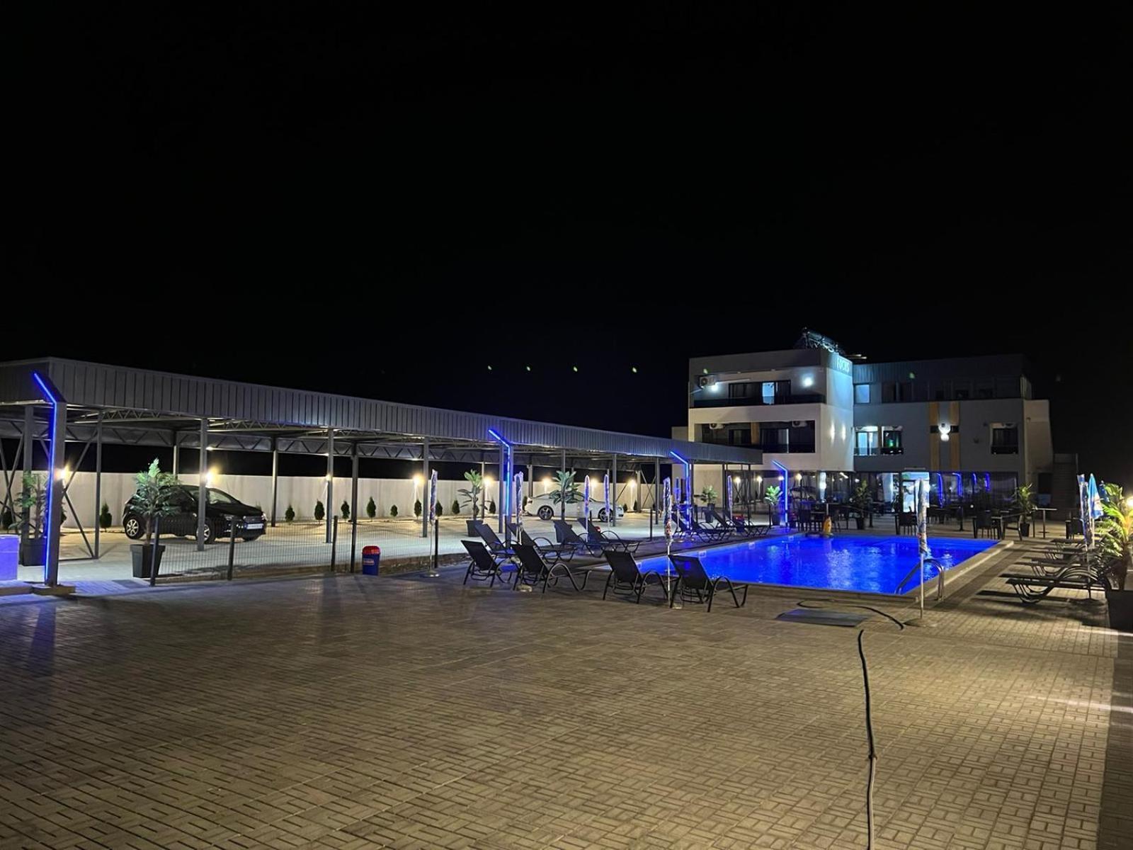 Hotel Focus Prilep Exteriör bild